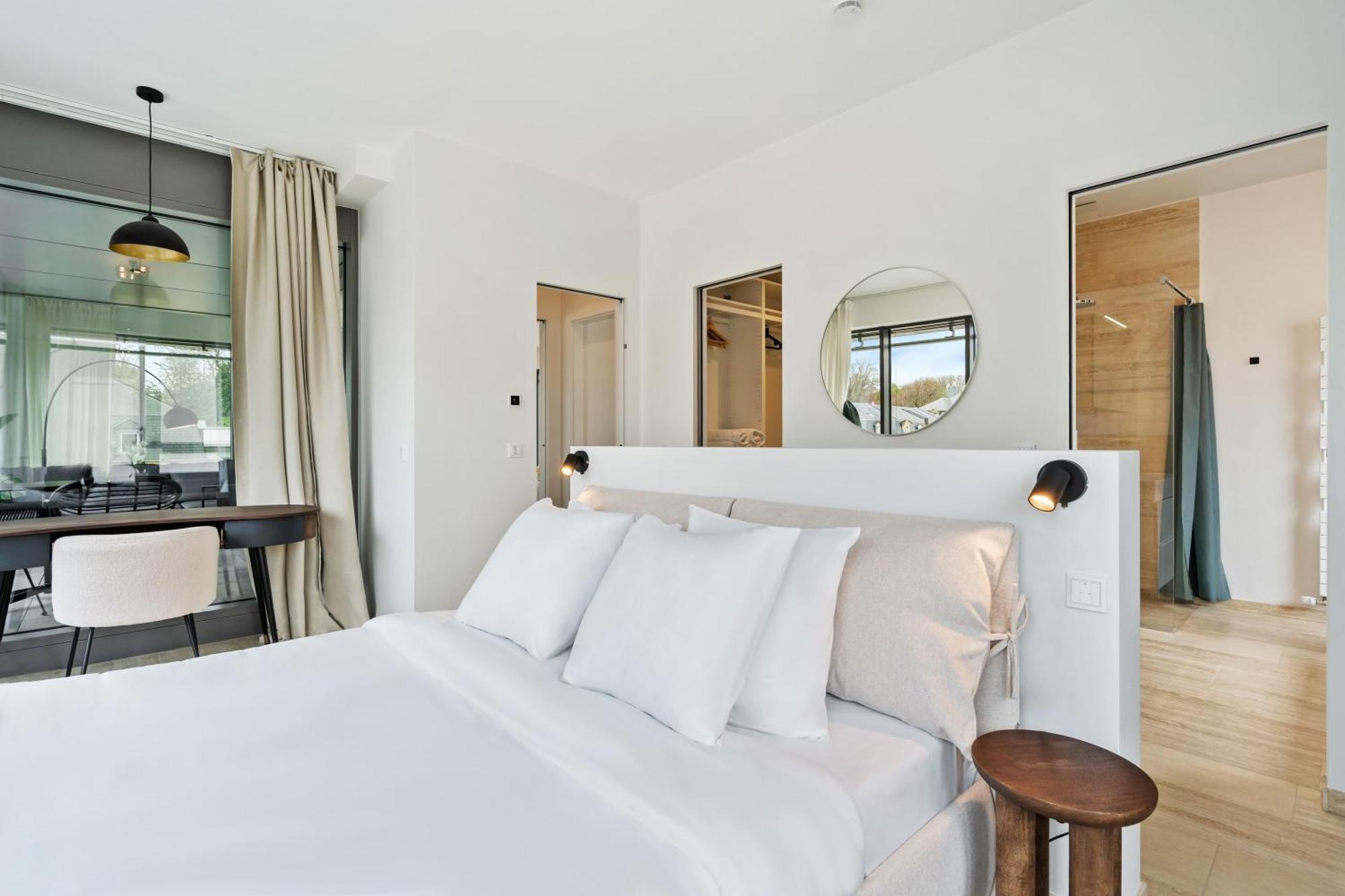 Elegant 2Br With Balcony In Heart Of Luxembourg Apartment ภายนอก รูปภาพ
