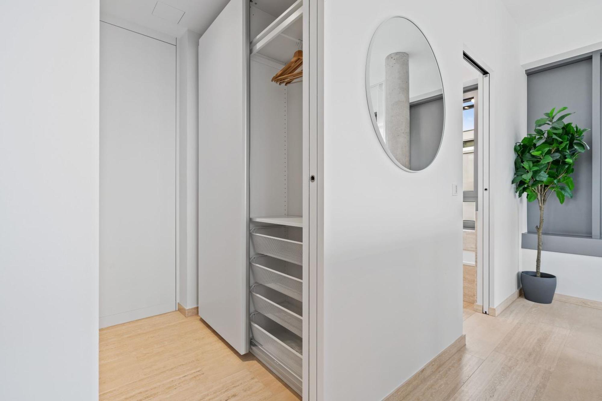 Elegant 2Br With Balcony In Heart Of Luxembourg Apartment ภายนอก รูปภาพ